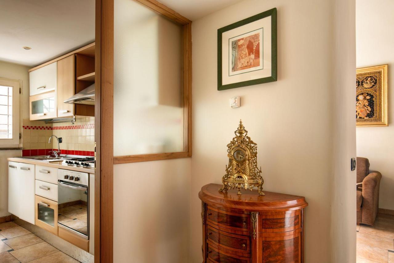 Cappellari Apartments - Campo De' Fiori Ρώμη Εξωτερικό φωτογραφία